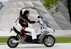 100/bmw-c1e-6.jpg